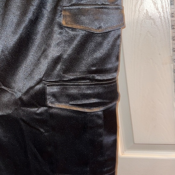 New-a new day-6-black-high-rise, satin, pleated, wide leg, slouchy, cargo pants. - Picture 4 of 15